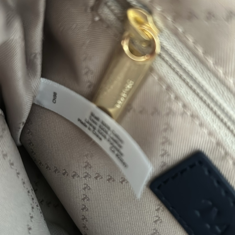 💥Talbots Crossbody Handbag💥 - Picture 9 of 9